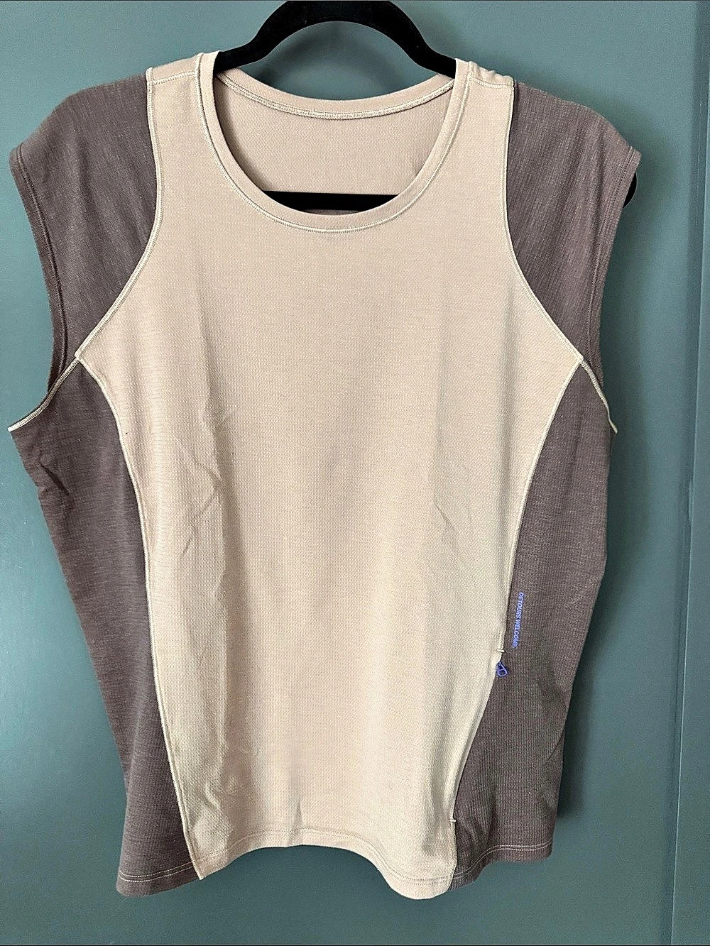 lululemon Cap Sleeve Hiking Tank Top Gray & Cream
